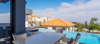 Robbie's Place by Holiday Rental Madeira
