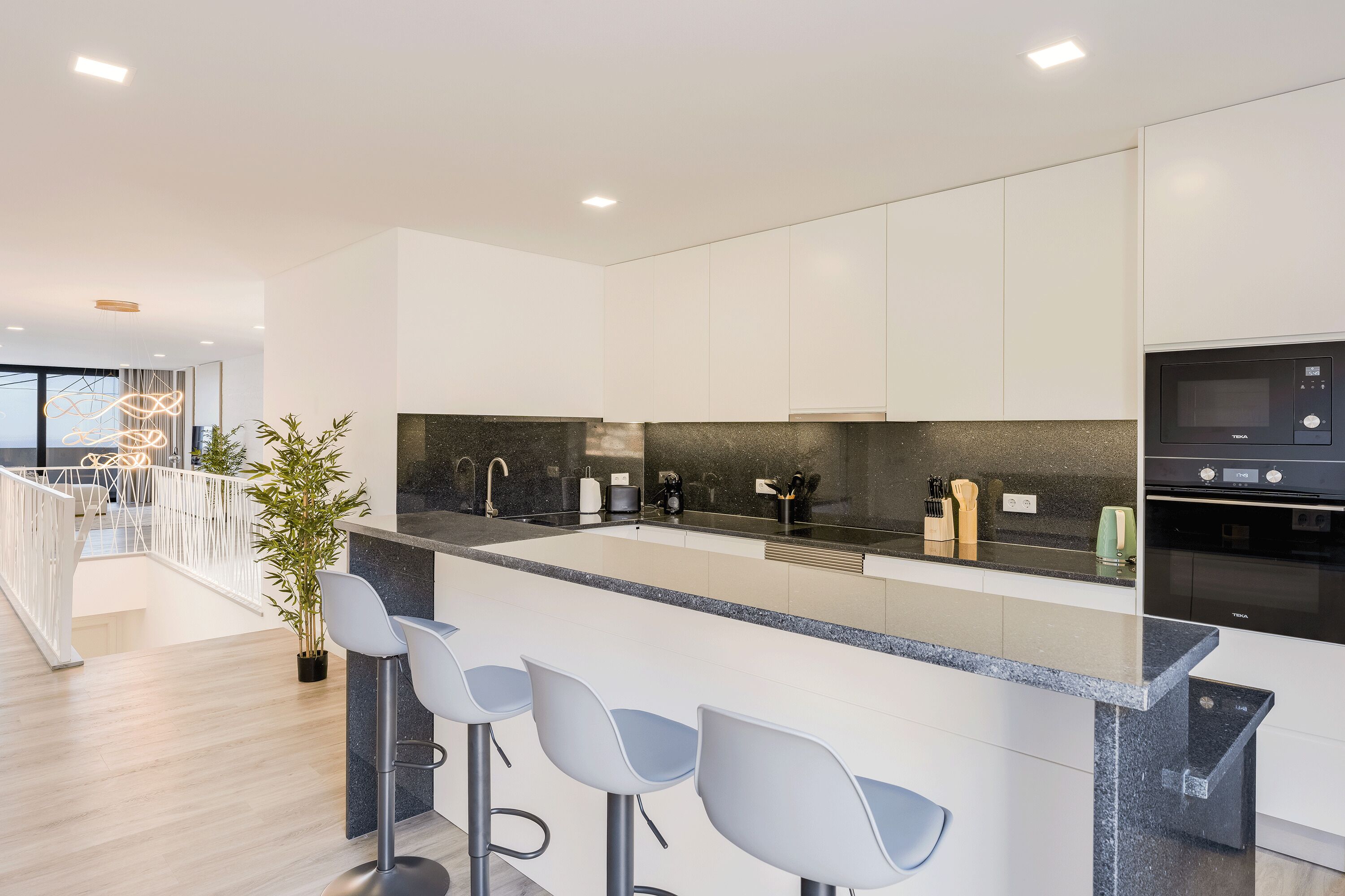 Casa conforto, vista para o mar | Cozinha privada | Cadeirão de bebê