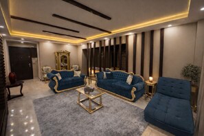 Unclassified image, 5 of 15, button - 2BR Apt near AUC - Private Garden (Cairo Governorate)