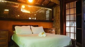 Vila | Escrivaninha, Wi-Fi de cortesia, roupa de cama