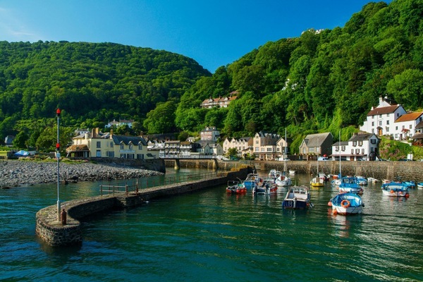 Number 17 Lynmouth Harbour
