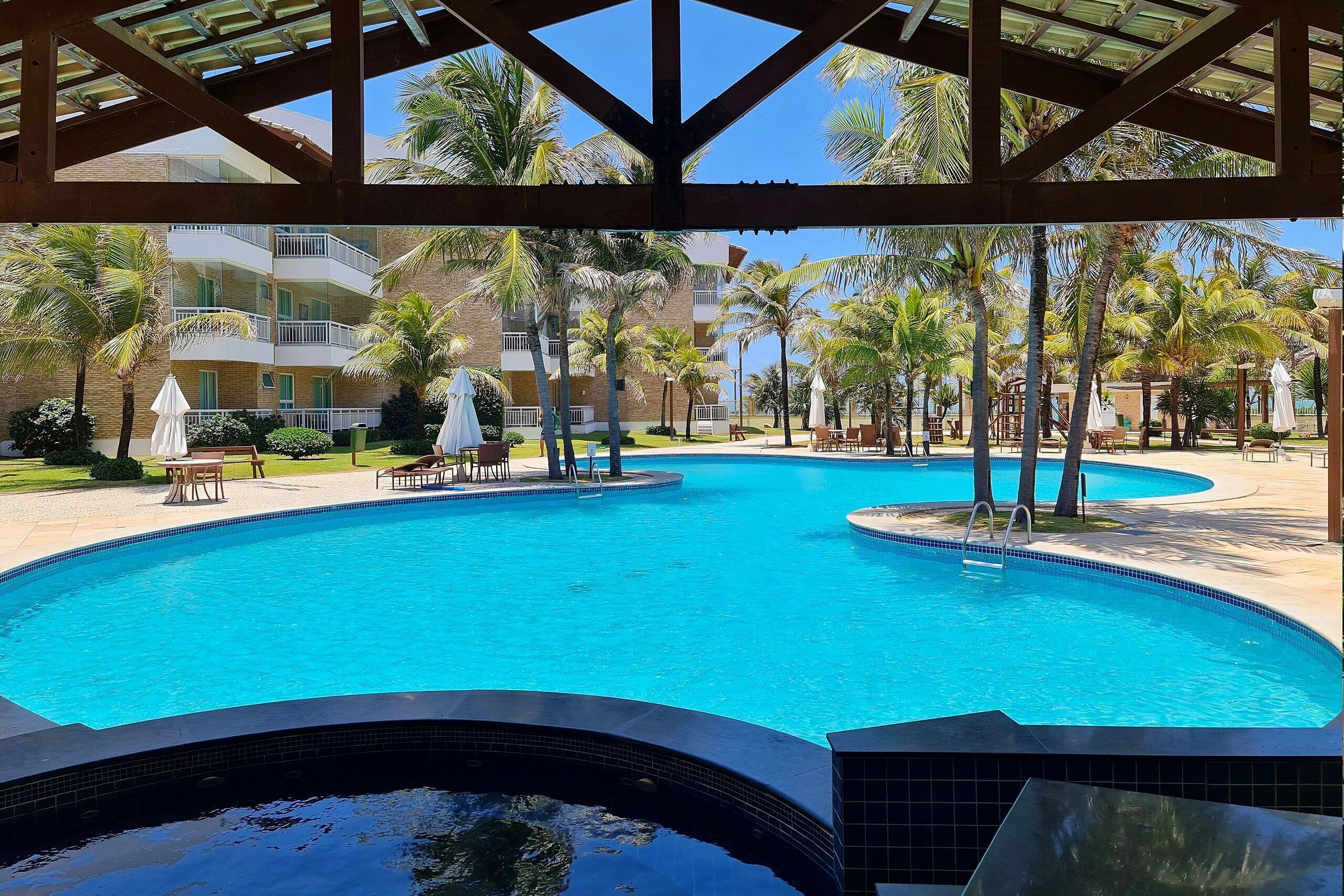 Basic Apartment | Pool