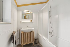 Bathroom - 2 bedroom accommodation in Oostduinkerke (Oostduinkerke)