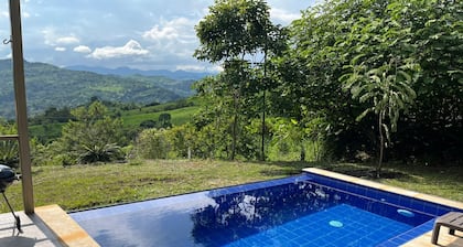 Villa Daniela- 1-bedroom villa in charming Nocaima perfect for relaxing getaway.