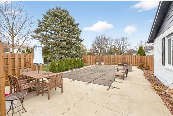 Nicht klassifiziertes Bild, 1 von 32, Schaltfläche