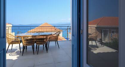 Katina's Coastal Oasis