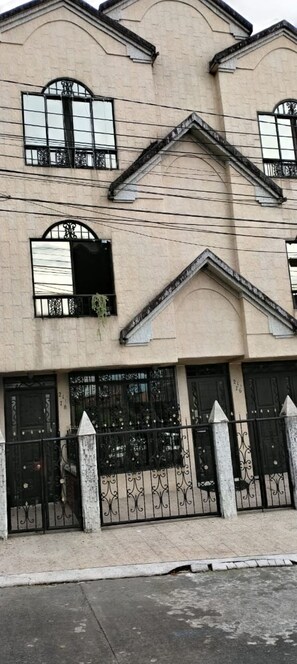 Exterior - The meadow. Large and quiet apartment. (Dosquebradas)