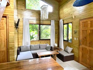 Unclassified image, 4 of 54, button