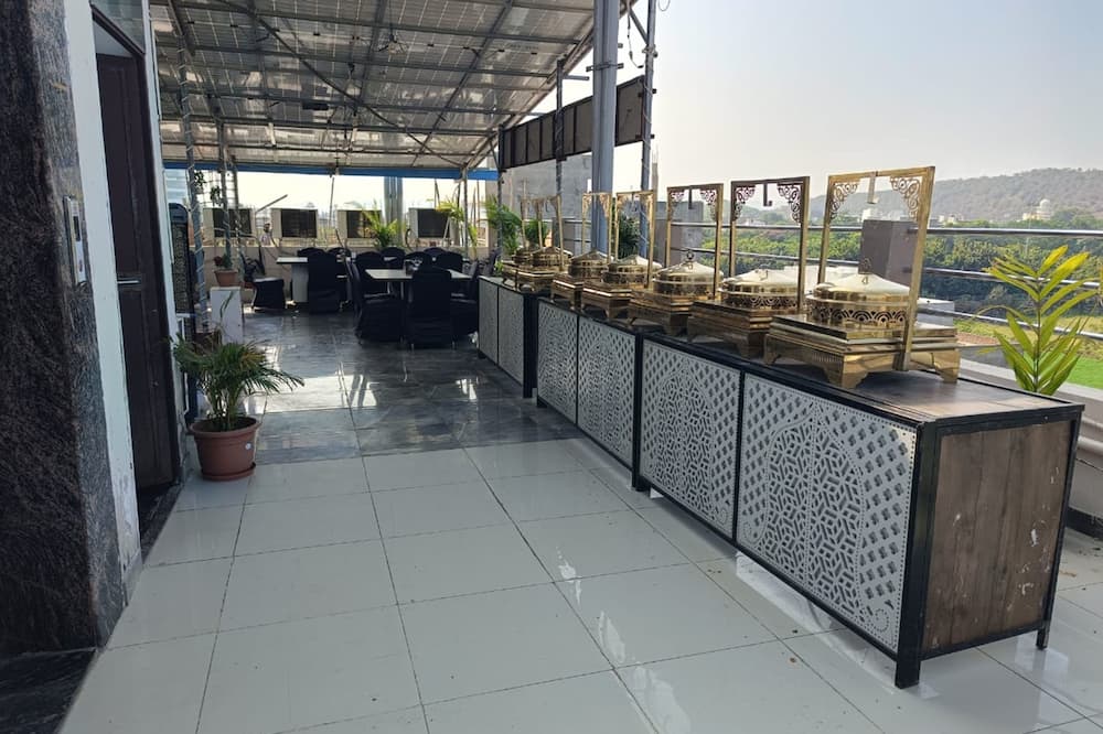 HOTEL BIRLA PALACE
