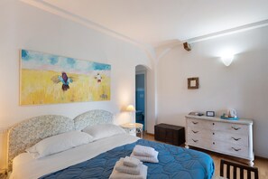 2 chambres, Wi-Fi, draps fournis