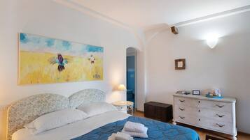 2 habitaciones, wifi y ropa de cama