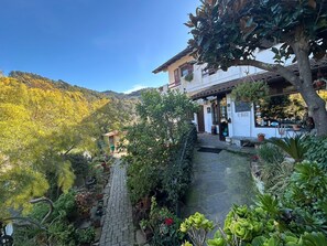 Nicht klassifiziertes Bild, 4 von 22, Schaltfläche