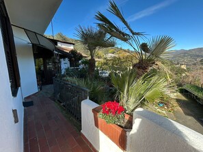 Imagen sin descripción, 3 de 24, botón