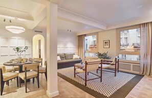 تناول الطعام