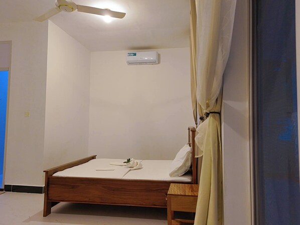 อพาร์ทเมนท์, 2 ห้องนอน, ระเบียง, วิวทะเล | ห้องน้ำ