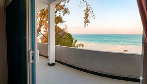 Apartamento, 2 habitaciones, balcón, vistas al mar | Balcón