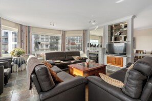 TV - 2 bedroom accommodation in Oostduinkerke (Oostduinkerke)