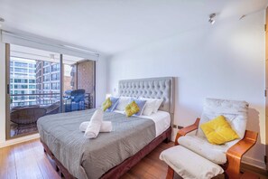 2 Schlafzimmer, Bügeleisen/Bügelbrett, WLAN