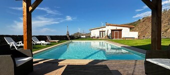 Holiday Home 'I Fiori Del Vento' with Private Pool, Wi-Fi and Air Conditioning