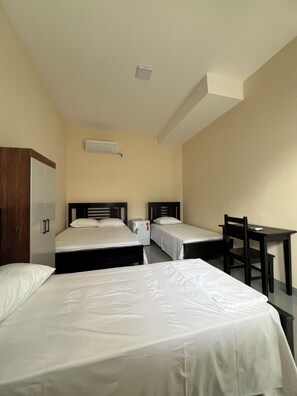 Unclassified image, 2 of 9, button - Hotel Brilhante 2 (Itacarambi)