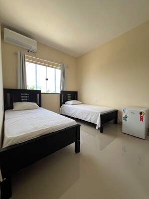 Unclassified image, 4 of 9, button - Hotel Brilhante 2 (Itacarambi)