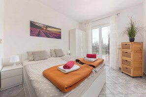 Unclassified image, 3 of 44, button - Apartment Martin (Koper)