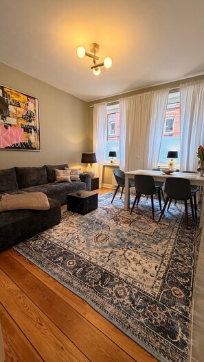 Nicht klassifiziertes Bild, 3 von 10, Schaltfläche