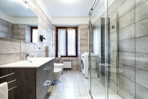 Luokittelematon kuva, 2 kautta 21, painike