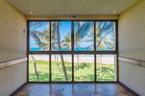 Interior - Beach Park Suites #209 - Seafront by Carpediem (Aquiraz)