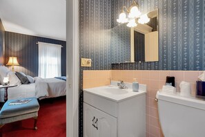 Chambre Double Classique, vue jardin | Salle de bain