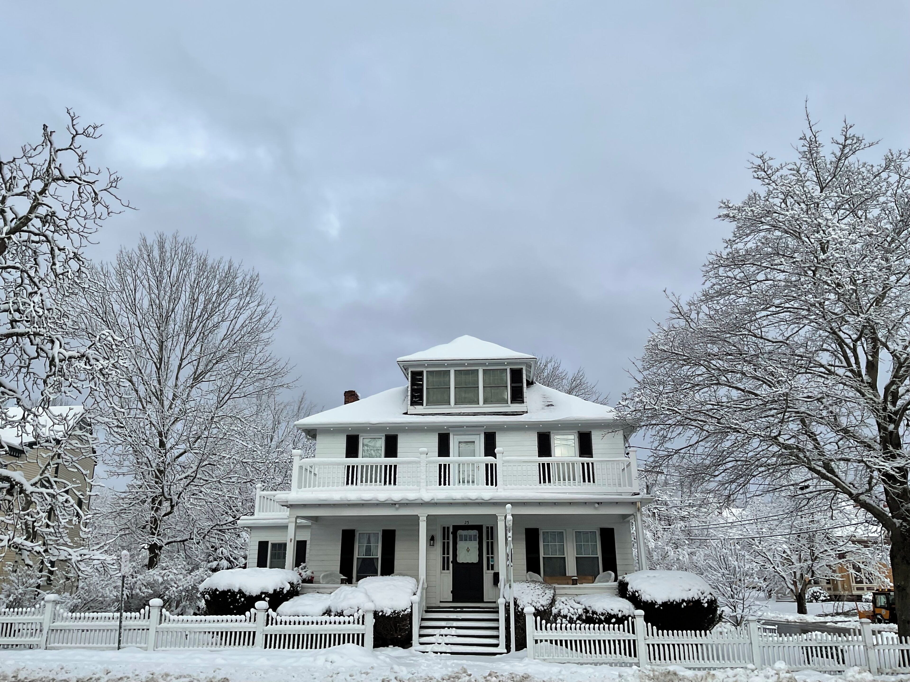 Façana frontal de l'allotjament