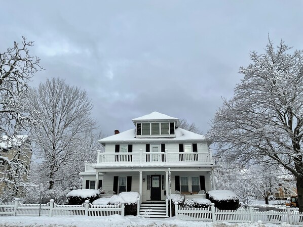 Front of property - The Nicholson Inn (Freeport)