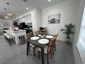 Unclassified image, 3 of 36, button