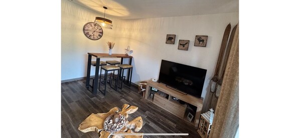 Immagine non classificata, 1 di 12, pulsante