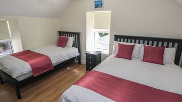 4 bedrooms, free WiFi, individually decorated, individually furnished