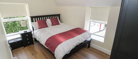 3 間睡房、獨特設計、獨特裝修、免費 Wi-Fi