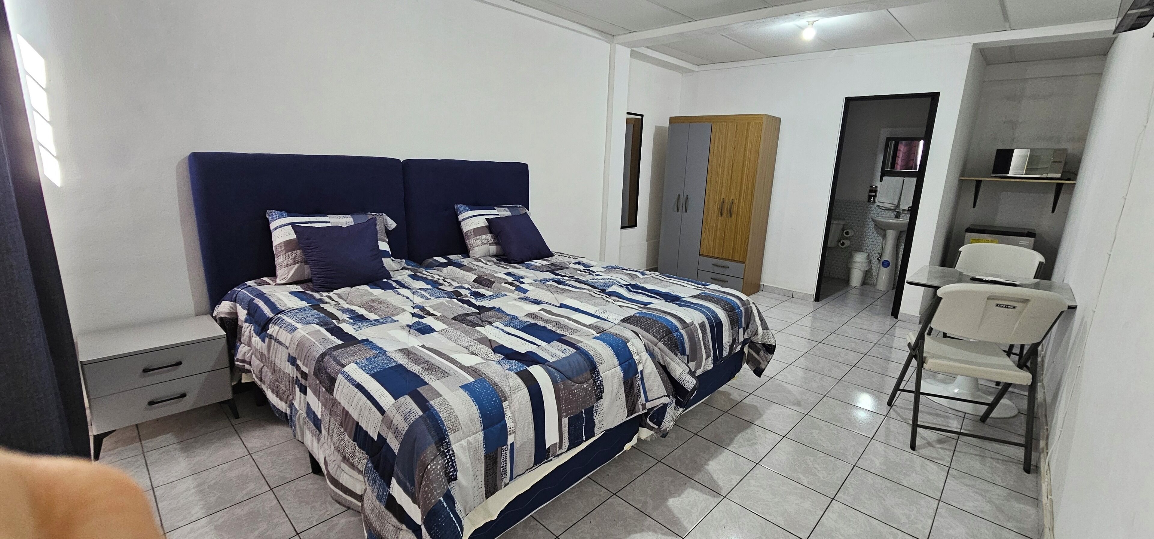 Basic Twin Room | Free WiFi