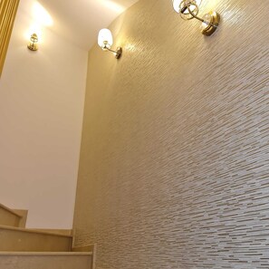 Interior - White Galaxy Villa (Odăile)