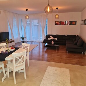 未分类图片，第 5 张，共 46 张，按钮