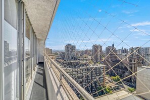 Property grounds - Central Apartment with Wifi & views in Santiago (Santiago)