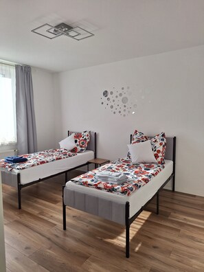 Unclassified image, 5 of 19, button - Vrbo Property (Wuppertal)