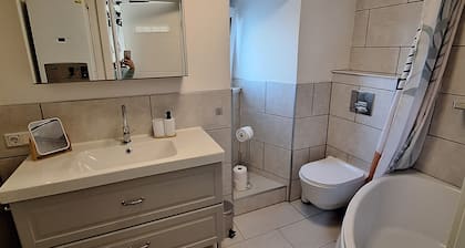 Moderne & helle 3-Zimmer-Wohnung | Wuppertal & Netflix