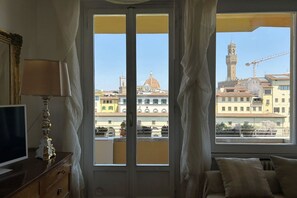 Interior - Wonderful terrace over Ponte Vecchio w/lift (Firenze)