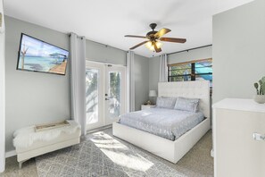 2 bedrooms, iron/ironing board, travel cot, WiFi - 🌴 Private Pool Oasis • 2BR Family Retreat • Near Beach • World Cup Ready (Hollywood)