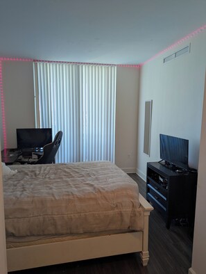 Oklassificerad bild, 5 av 15, knapp