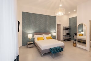 Deluxe Quadruple Room - ViSi di napoli (Napoli)