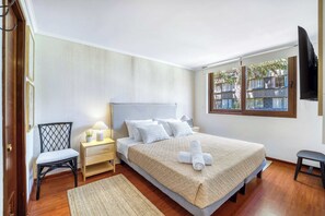 2 bedrooms, iron/ironing board, WiFi - Arauco Urban - Apart in Las Condes near Parque Arauco (Las Condes)