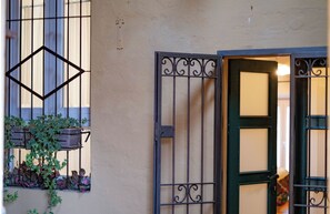 Exterior detail - BRIXIA cozy attic in historic center (Brescia)