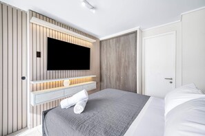 2 bedrooms, iron/ironing board, WiFi - Eluchans One with Pool & parking near Reñaca Beach (Viña del Mar)