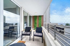 Terrace/patio - Eluchans One with Pool & parking near Reñaca Beach (Viña del Mar)